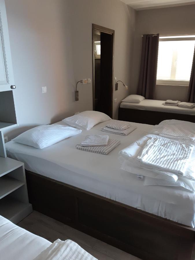 Apartment Lizzi. Trogir Exterior foto
